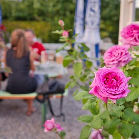 Gasthaus Zur Rose Aalen Exterior foto